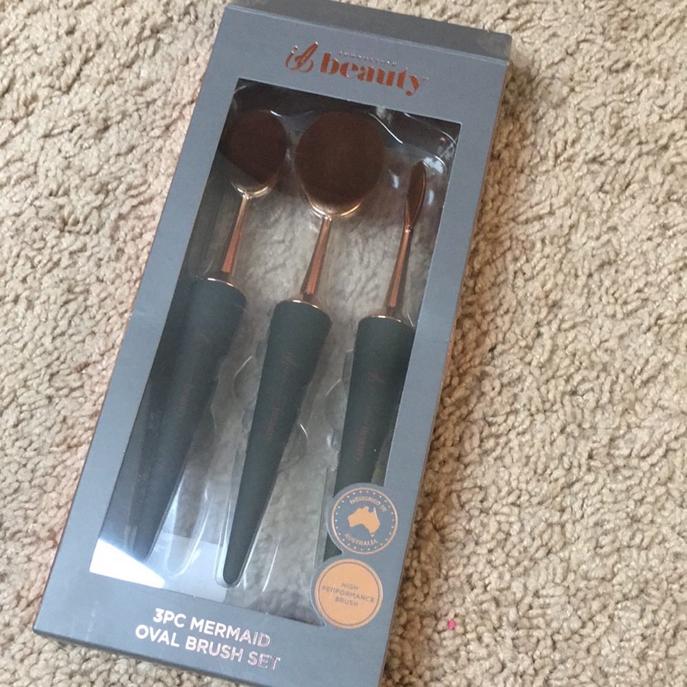 3PC Mermaid Oval Brush Set